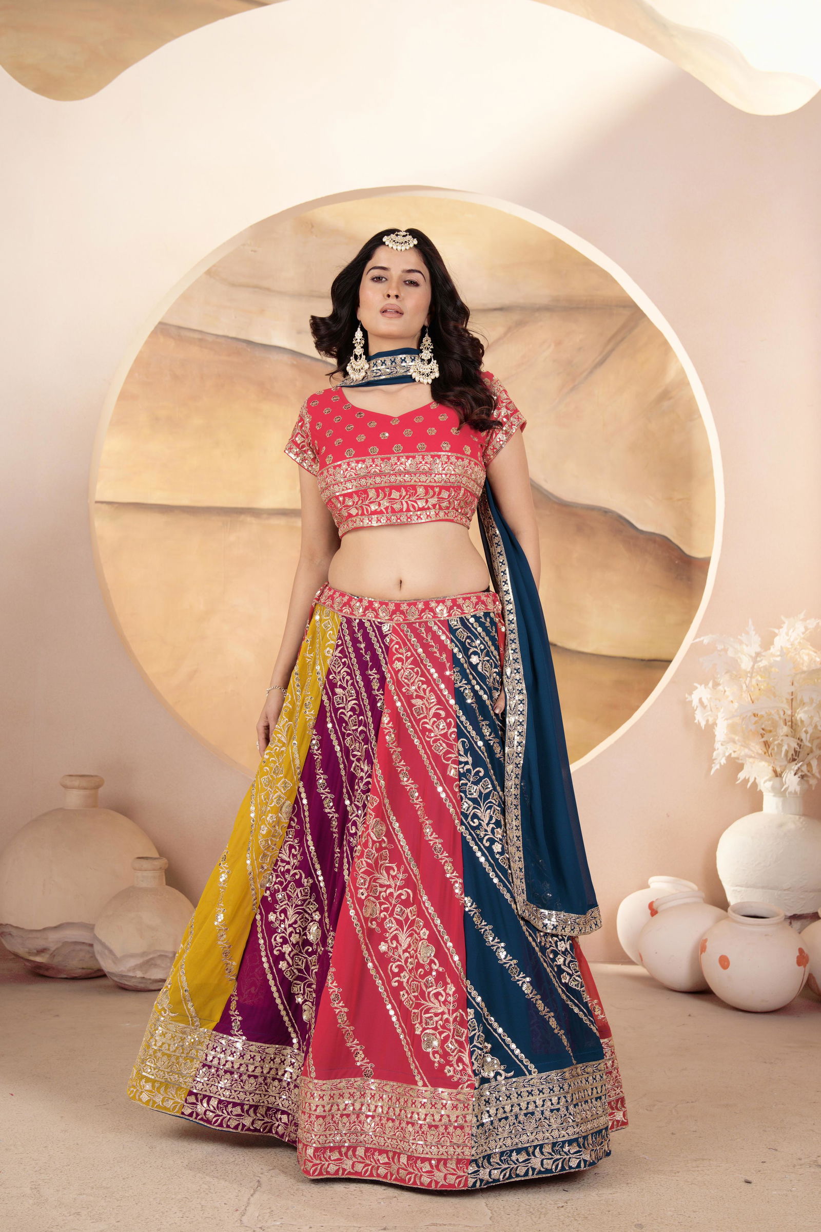 HR Georgette Embroidered Designer Lehenga Choli Wholesale Market In Surat